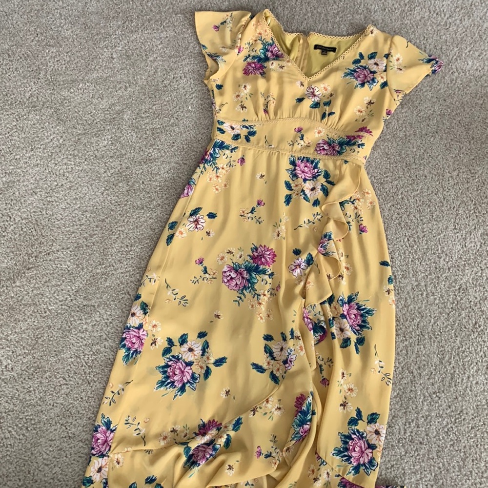 worn once yellow patterned dress- junior size 7